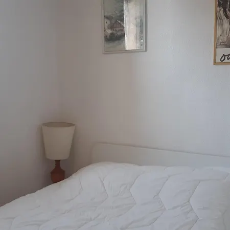 T3 Mezzanine, 6 Pers., Acces Plage, Parking, Animaux Admis - Fr-1-798-39 Villa *