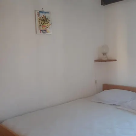 T3 Mezzanine, 6 Pers., Acces Plage, Parking, Animaux Admis - Fr-1-798-39 Villa