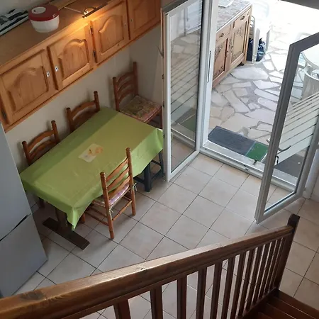 فيلة T3 Mezzanine, 6 Pers., Acces Plage, Parking, Animaux Admis - Fr-1-798-39